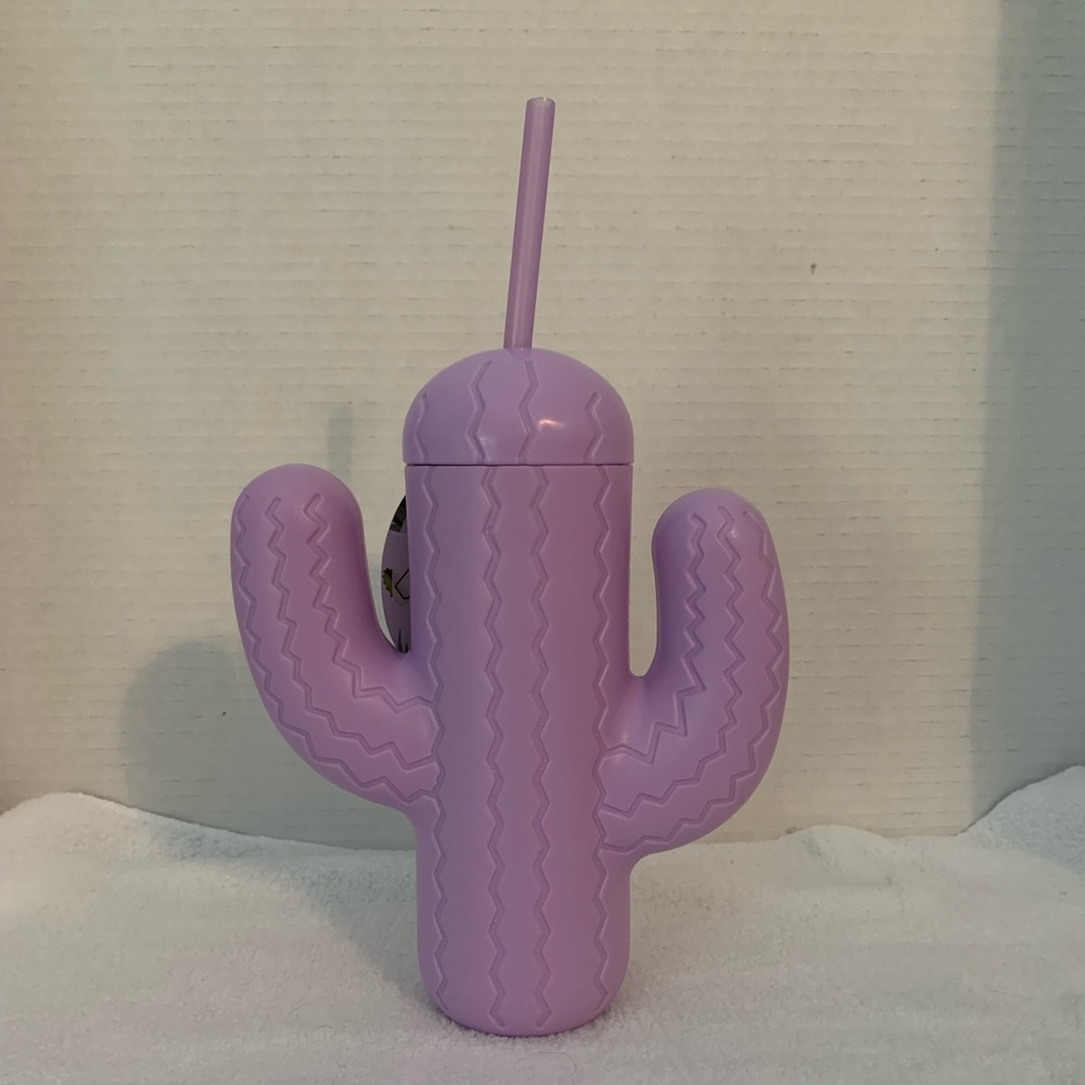 Cactus Cup!! NWT.  Purple.